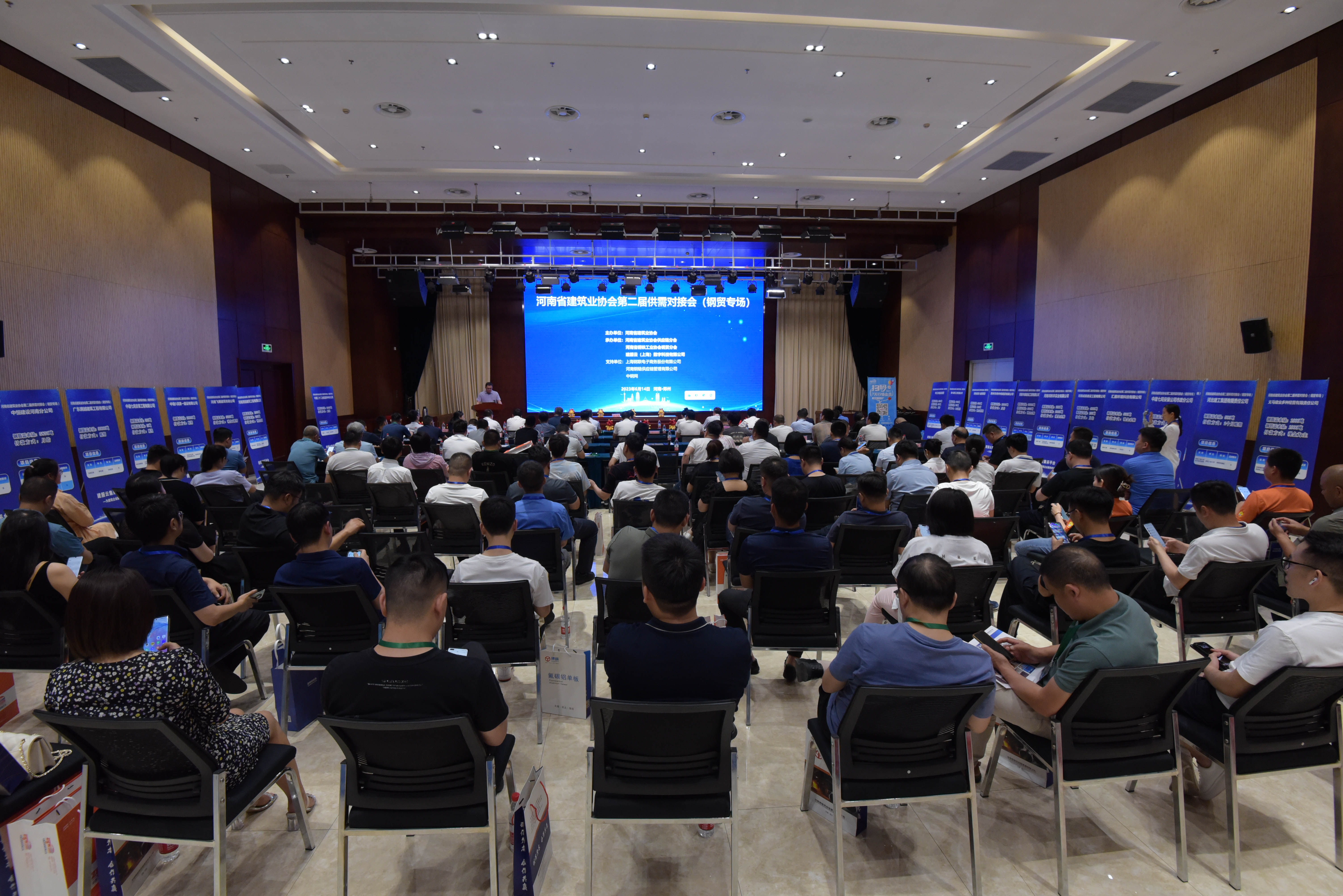 DSC_8852 副本.jpg DSC_8852 副本.jpg