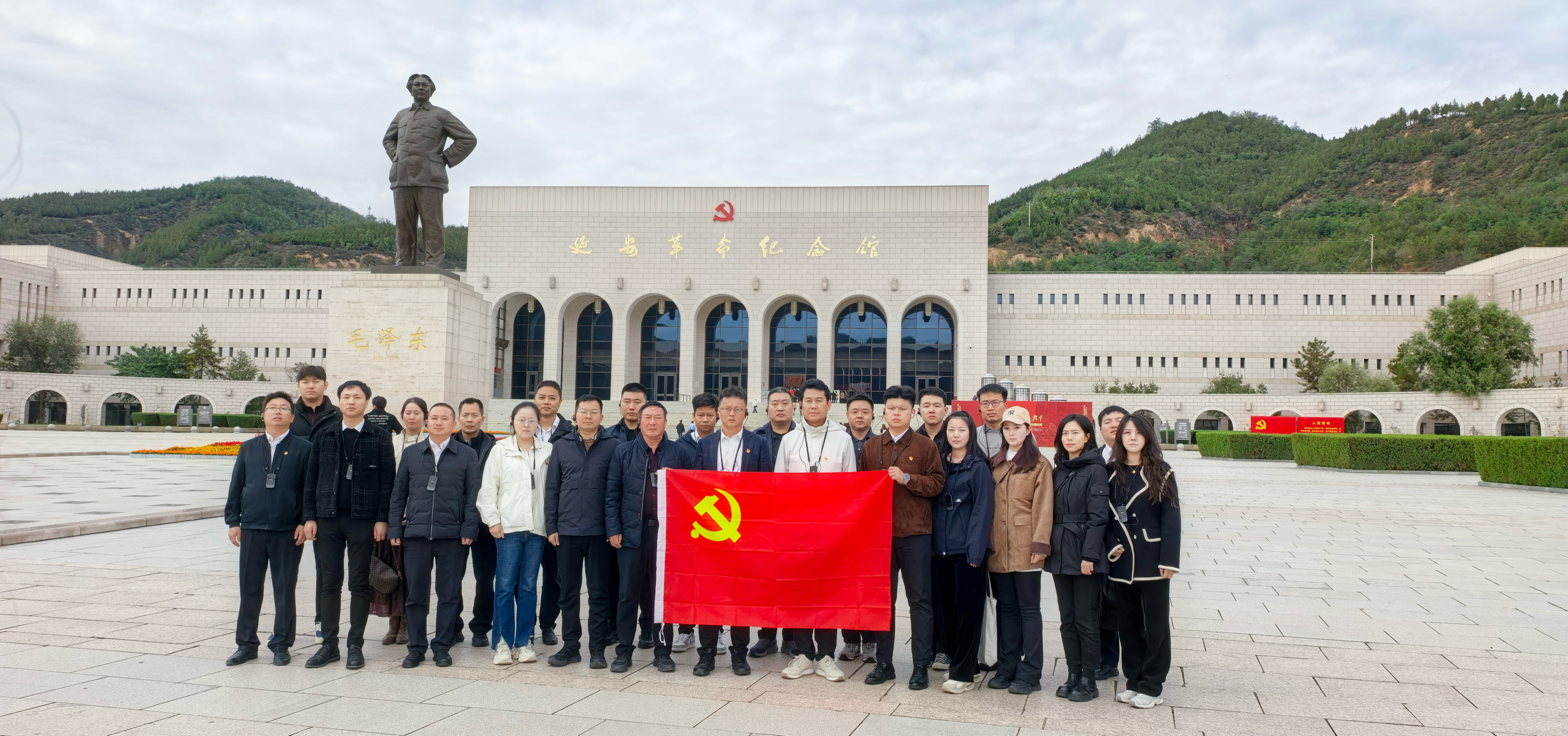 微信图片_20251020104307_158_13.jpg